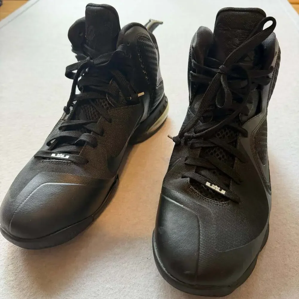 Nike LeBron 9 iD Men’s Size 13 Triple Black Basketball Shoes 512132-991 Rare